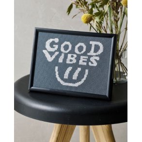 Good Vibes - Chalkboard Aida Broderipakke