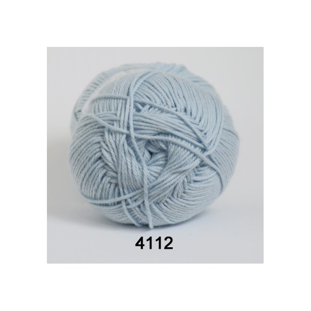 Hjertegarn - Cotton 165 (8/4) Farve 4112 Baby Lysebl. 