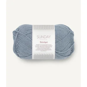Sandnes - PetiteKnit Sunday fv. 6050 Above The Clouds. 