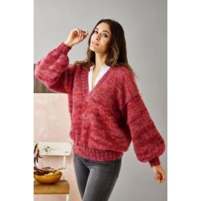 Bella C By Permin - Oversized sweater med dyb V-hals - Enkeltopskrift / Nr. 893160