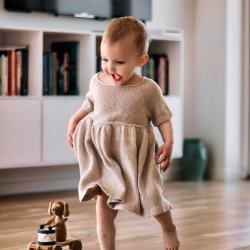 Apple of my eye - Ingrid Dress - Enkeltopskrift