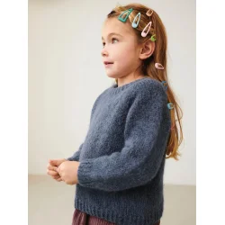 Enkeltopskrift / 2401 Mykt Til Barn / Nr. 05 A&B - Debutant Sweater Junior