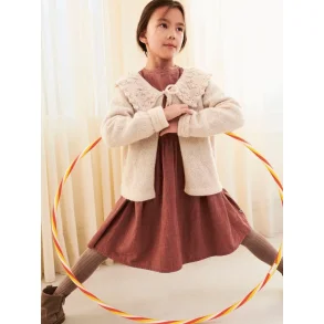 Enkeltopskrift / 2401 Mykt Til Barn / Nr. 07 - Lilly Blouse Junior