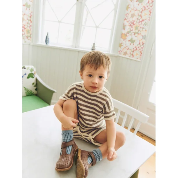 Enkeltopskrift / 2603 Sommerbarn &amp; Baby / Nr. 05 Theodore Playsuit Baby