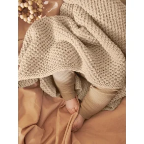 Enkeltopskrift / 2406 Babytepper / Nr. 6 - Bie Teppe