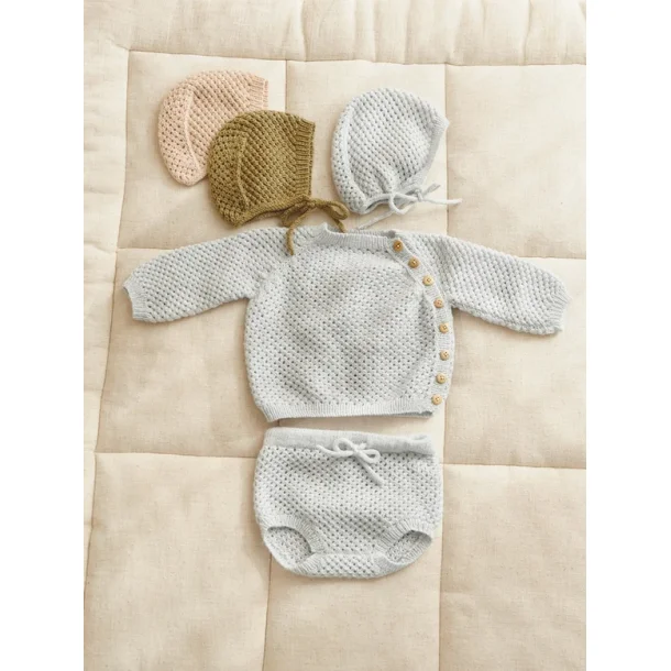 Enkeltopskrift / 2413 Myk Start / Nr. 05 - April Cardigan Baby. 