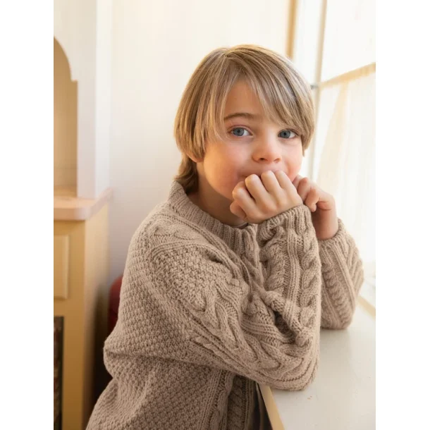  Enkeltopskrift / 2501 Mykt Til Barn / Nr. 01 - Caspian Sweater Junior 