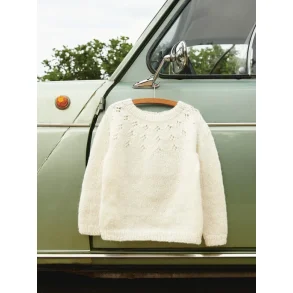 Enkeltopskrift / 2506 Mykt Til Barn / Nr. 07 Sweet Pea Sweater Junior