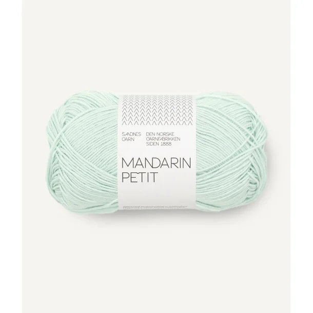 Sandnes - Mandarin Petit Fv. 7911 Mint Green. 