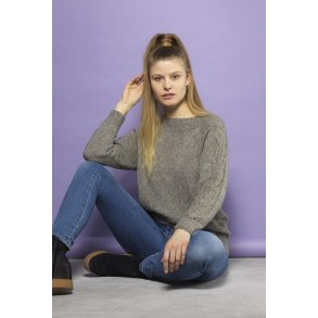 Tibet med hj rib, og mnster p rmer - Cewec - Enkeltopskrift nr 3818