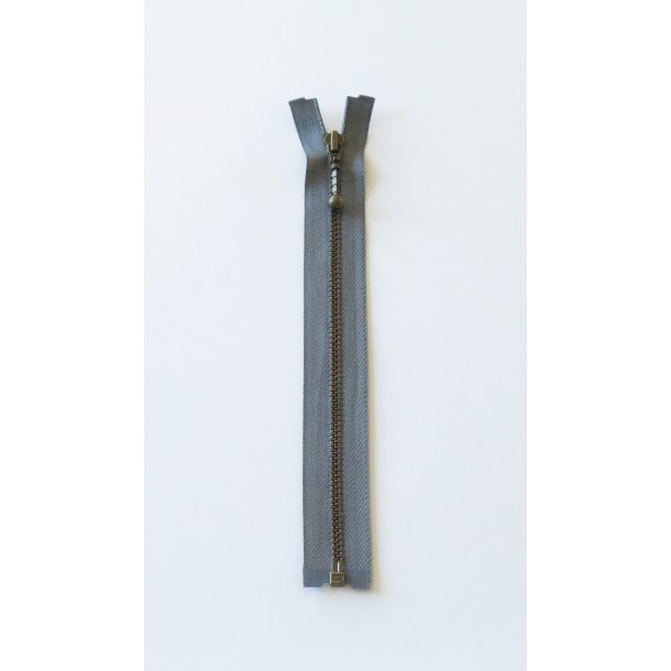 Lynls - YKK 4mm Antik Messing. Delbar Gr