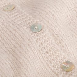 Buet Hvid Knap I Musling 20mm