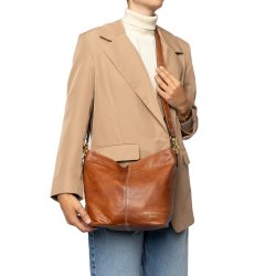 RE:Designed Project 2 - Crossover - Farve Valnd/Guld