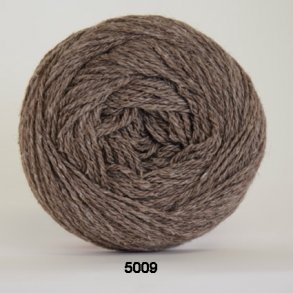 Hjertegarn - Organic Trio Fv. 5009 Brun.