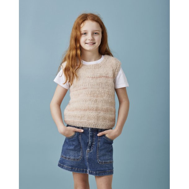  Nellie By Permin - Vest med strukturm�nster 4�12 �r - Enkeltopskrift 892420
