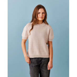 Carla By Permin - T-Shirt Med Vrangriller - Enkeltopskrift / Nr. 892606.