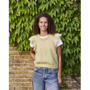  Bella C By Permin - Vest med hulm�nster og fl�sekant - Enkeltopskrift / Nr. 8932124