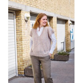 Bella By Permin - Vest med V-hals - Enkeltopskrift 893280