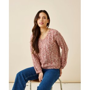 Iris Bluse med lftede masker - Enkeltopskrift 603