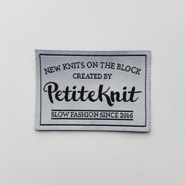 PetiteKnit Mrkelap - NEW KNITS ON THE BLOCK