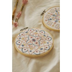 DMC - Mindful Making Broderi Kit Korssting - Mandala Hoop