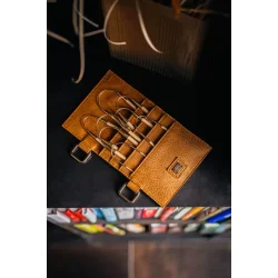 Muud - Carita F Case Fv. Whisky