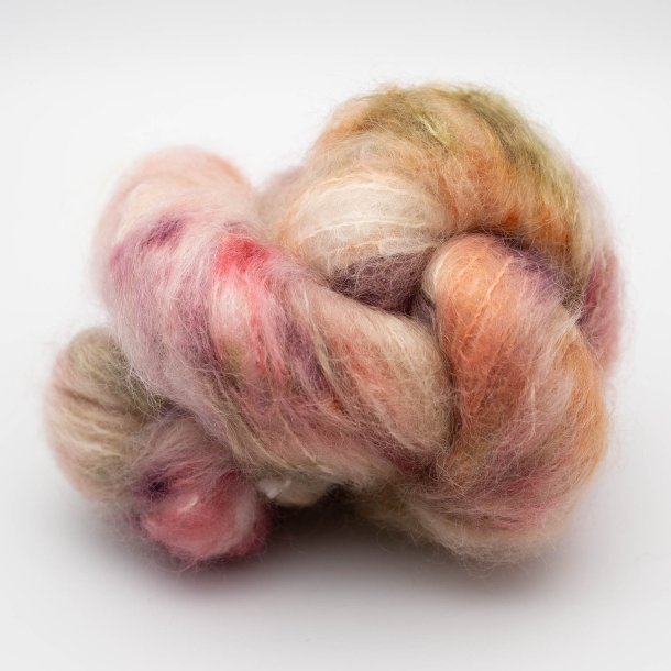 Fluffy Mohair Gradient Fv. 60 From a Distance
