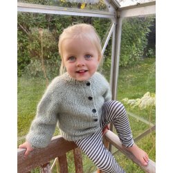 PetiteKnit - Novice Cardigan Mini Chunky Edition - Enkeltopskrift