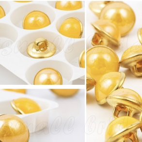 Metalknap med kunstig perle - I Gul (no.228)