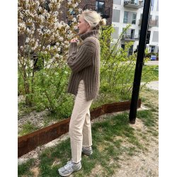 PetiteKnit - Hazel Sweater - Enkeltopskrift