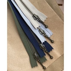 YKK Lynls 6mm Antik Messing 20 / 35 / 45 cm Duegr/Lys Gr