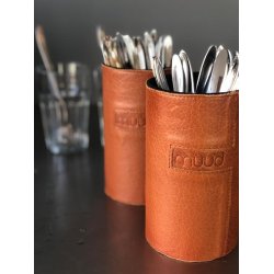 Muud - Mountain Cube - Hndlavet opbevarings cube i lder. Fv. Whisky