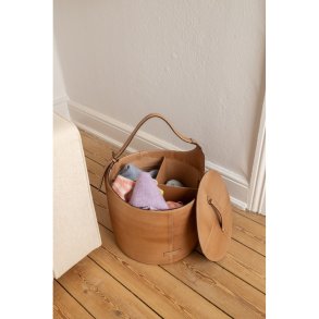 RE:Designed Project 27 - Big Bucket - Farve Taupe