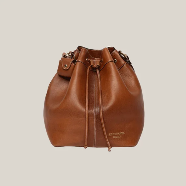 RE:Designed Project 20 - Bucket Bag - Farve Valnd/Guld