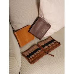 RE:Designed Project 136 - Pinde Etui - Farve Woodsmoke