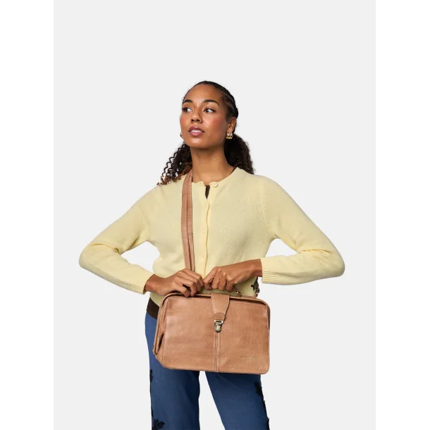 RE:Designed Project 97 - Crossover - Farve Taupe