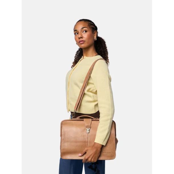 RE:Designed Project 98 - Project Taske - Farve Taupe