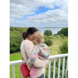 Lunafreyja Design - Raunas Sweater Junior - Enkeltopskrift