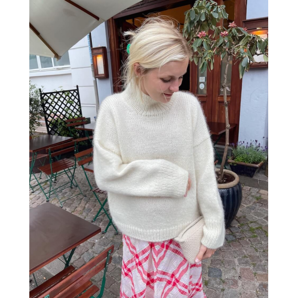 PetiteKnit - Weekend Sweater - Enkeltopskrift