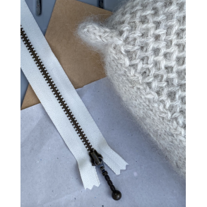 YKK Lynls 4mm Antik Messing 14/17/23 Cm Fv. Perlemor