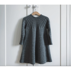 Petiteknit - Haralds Kjole - Enkeltopskrift