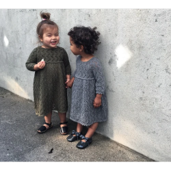 Knitting For Olive - Hollykjole - Enkeltopskrift