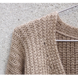 Knitting For Olive - Deep Valley Sweater - Enkeltopskrift