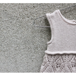 Knitting For Olive - Blondekjolebody - Enkeltopskrift