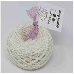 Lotus Yarn - Angora`s Finest Fv. 01 Hvid