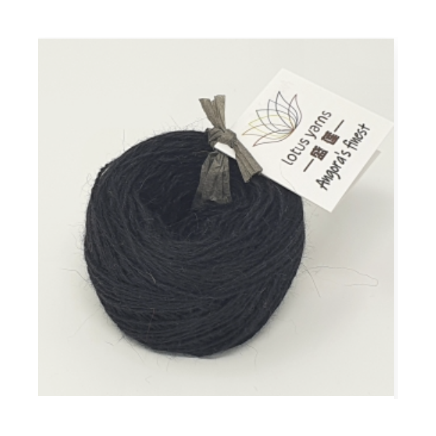 Lotus Yarn - Angora`s Finest Fv. 08 Sort