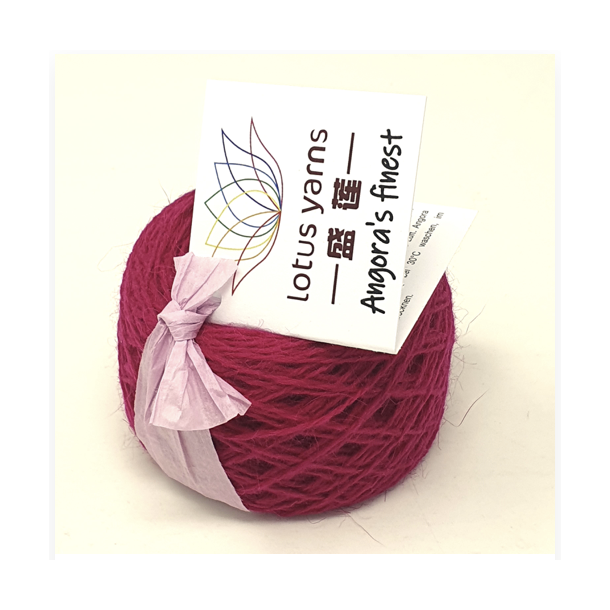 Lotus Yarn - Angora`s Finest Fv. 14 Magenta