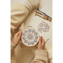 DMC - Mindful Making Broderi Kit - Mandala