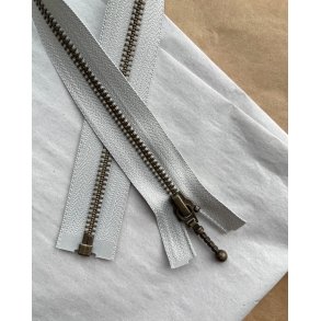 YKK Lynls 45cm - Cement - Petiteknit