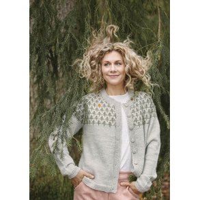 Sandnes garn - CECILIE SKOG #2 TRR JAKKE TIL DAME - Enkeltopskrift